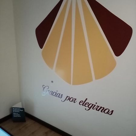 Albergue Oasis Sarria Buitenkant foto