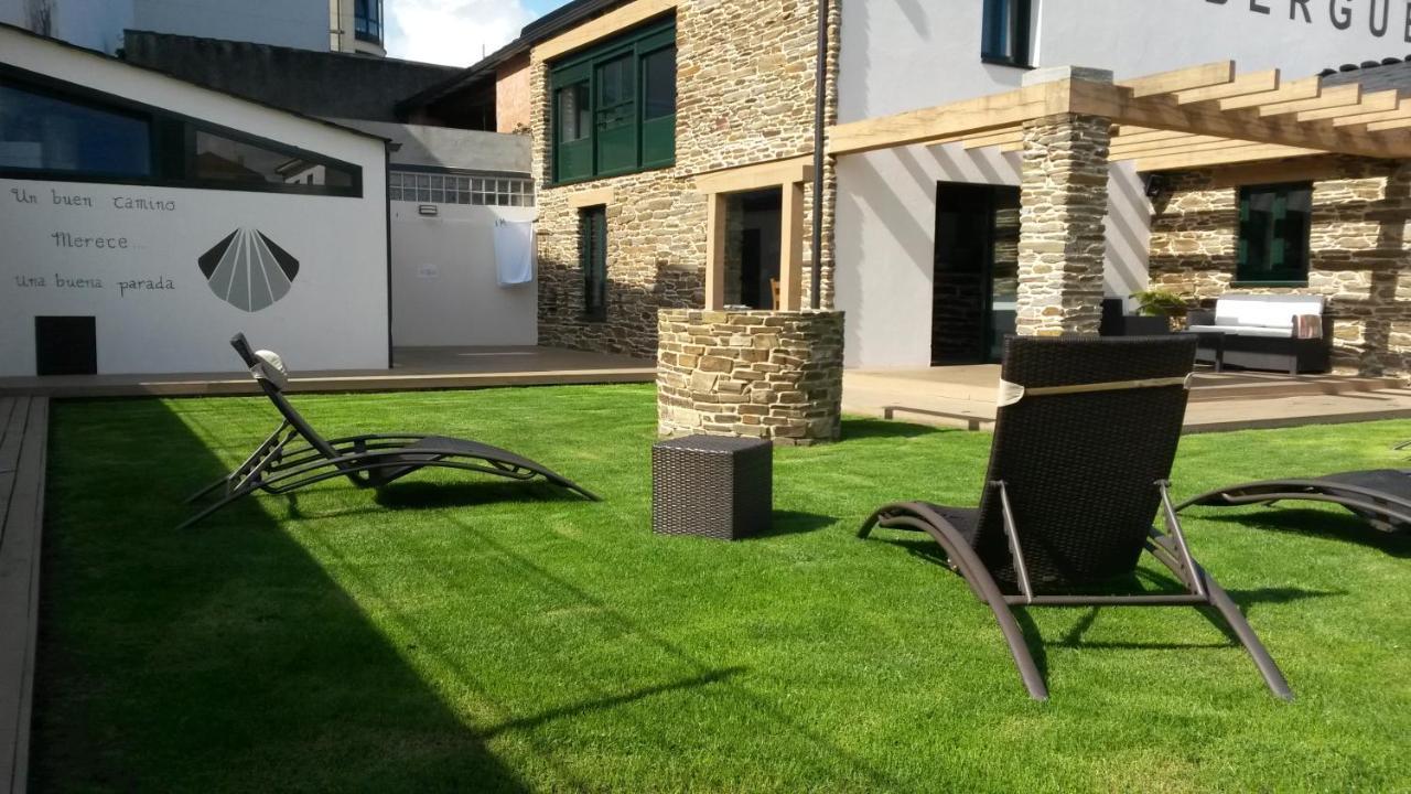 Albergue Oasis Sarria Buitenkant foto