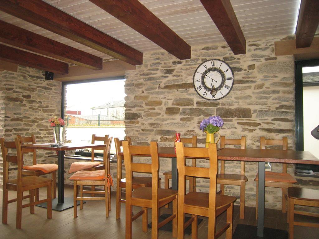 Albergue Oasis Sarria Buitenkant foto