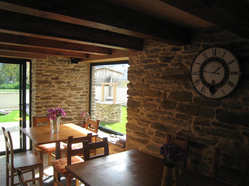 Albergue Oasis Sarria Buitenkant foto