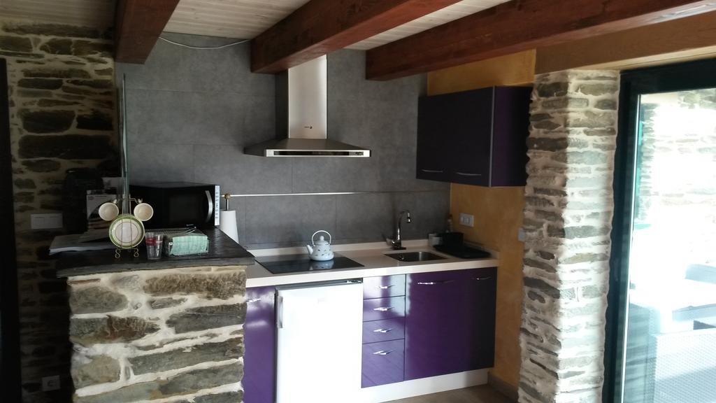 Albergue Oasis Sarria Buitenkant foto