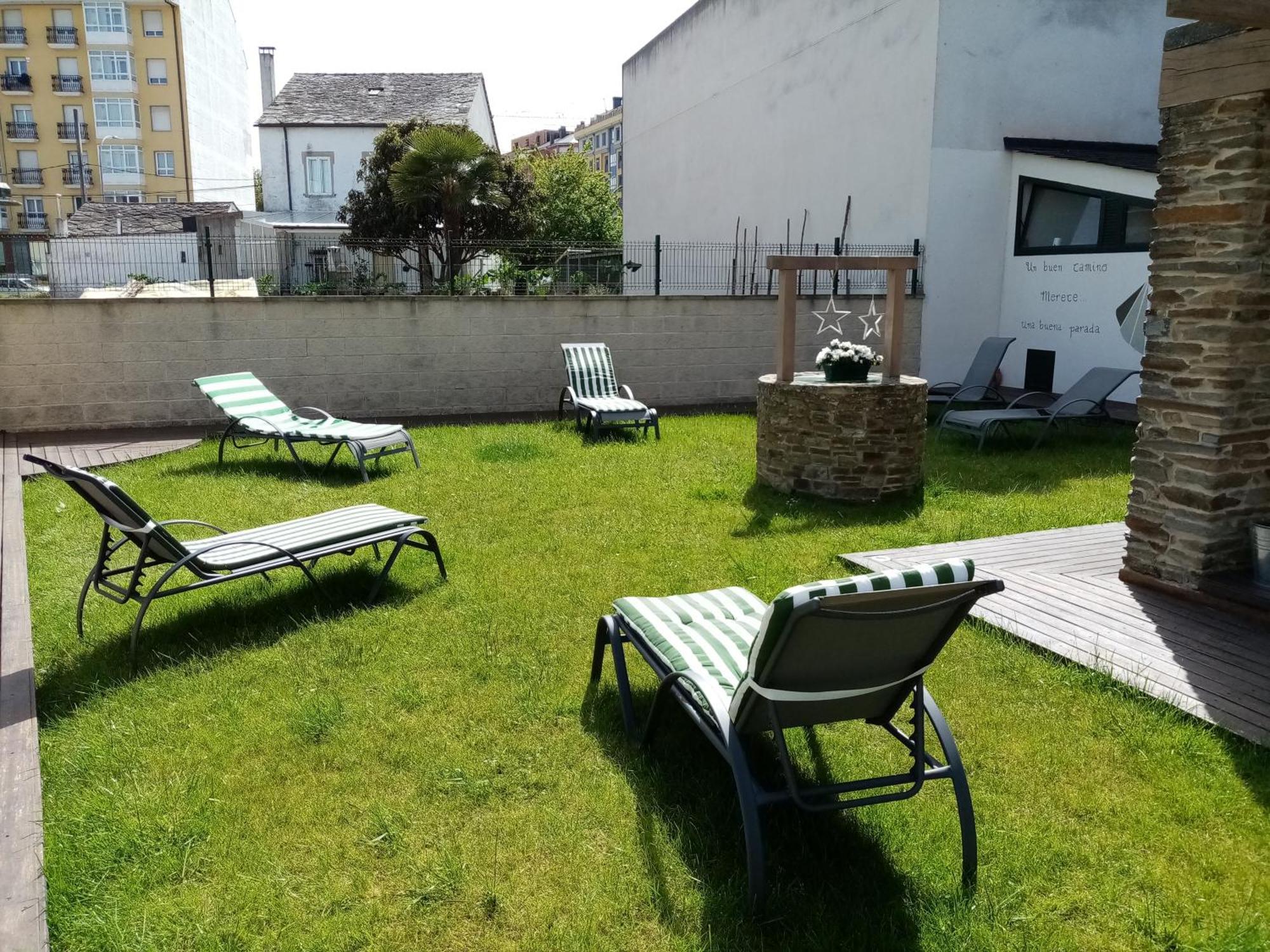 Albergue Oasis Sarria Buitenkant foto