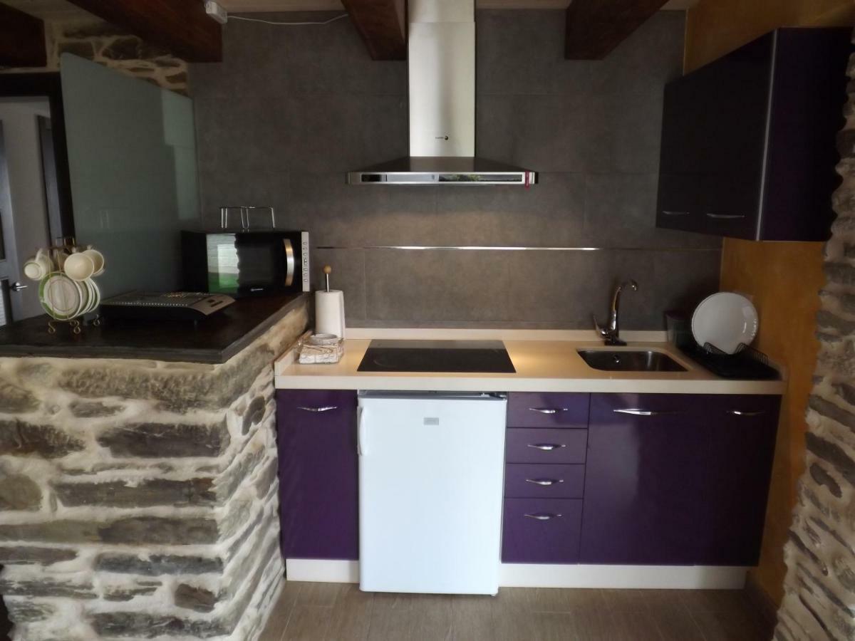Albergue Oasis Sarria Buitenkant foto